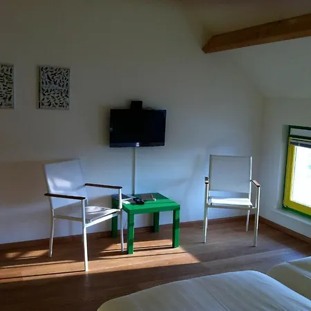 فندق Tiengemeten 3*
