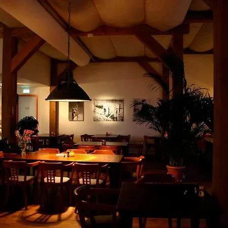 Tiengemeten Hotel 3*